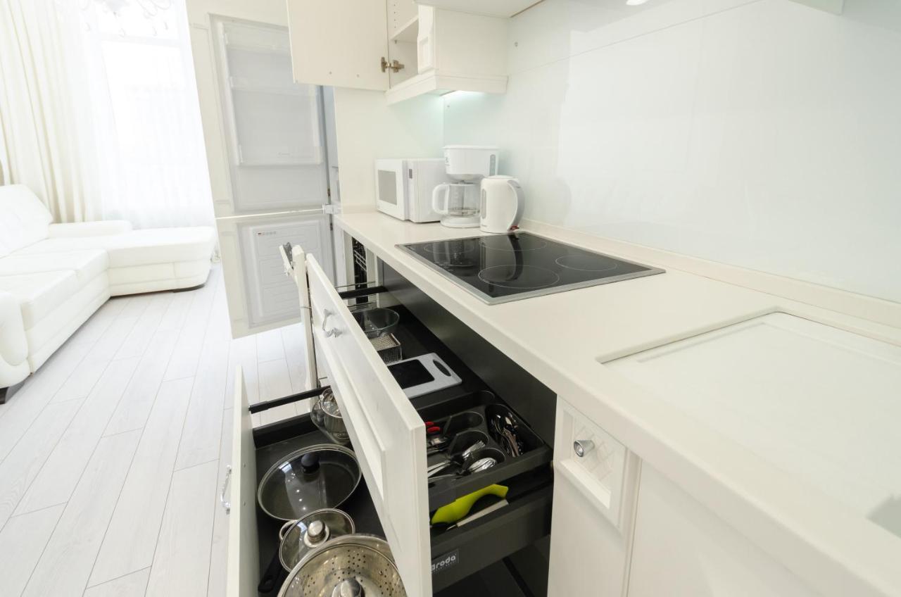 Petrovdom Apartments 10-353 In Rc Central Park, 7 John Mccain Street เคียฟ ภายนอก รูปภาพ