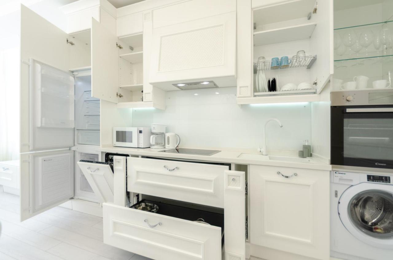 Petrovdom Apartments 10-353 In Rc Central Park, 7 John Mccain Street เคียฟ ภายนอก รูปภาพ